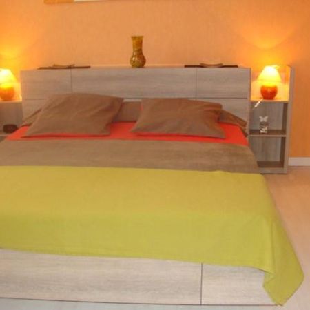 Chambre D'Hotes Chez Eliane Et Bernard Lisle-sur-Tarn Екстериор снимка